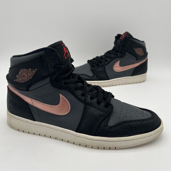 Jordan 1 Retro High ‘Bronze Medal’ Sneakers Men’s Size 12 Shoes - Picture 1 of 10